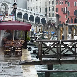 residenza-laguna.hotelinveneto.com/